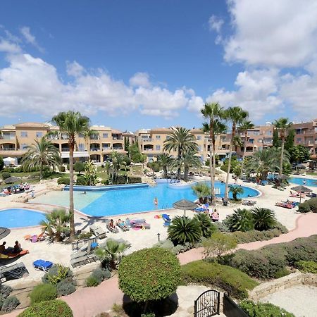 Limnaria Gardens Two Bedroom Apartment With Balcony Paphos Exterior photo