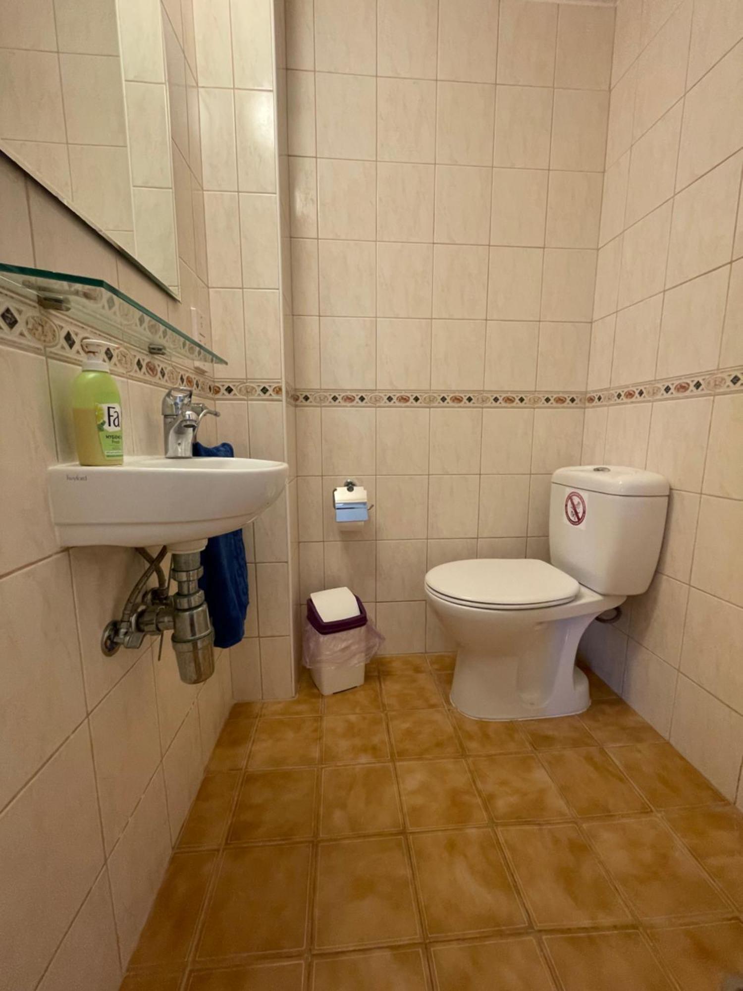 Limnaria Gardens Two Bedroom Apartment With Balcony Paphos Exterior photo