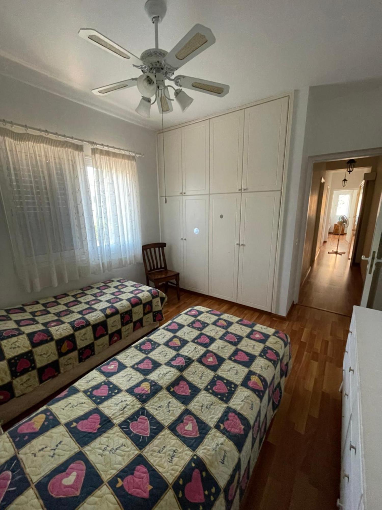 Limnaria Gardens Two Bedroom Apartment With Balcony Paphos Exterior photo